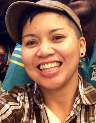 lesbian finger pinay
